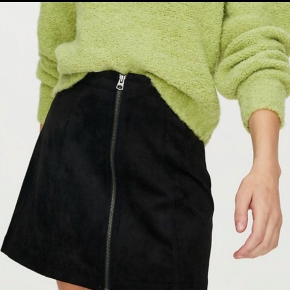 Aritzia Wilfred Free Zip Up A-Line Mini Skirt Vegan Suede